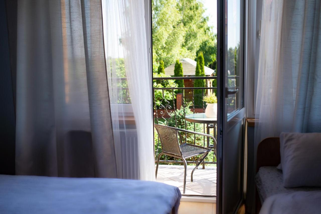 Promyk Hotell Rewal Exteriör bild