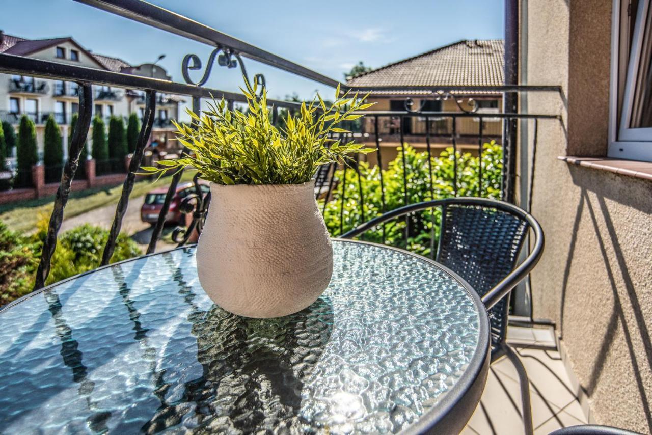 Promyk Hotell Rewal Exteriör bild